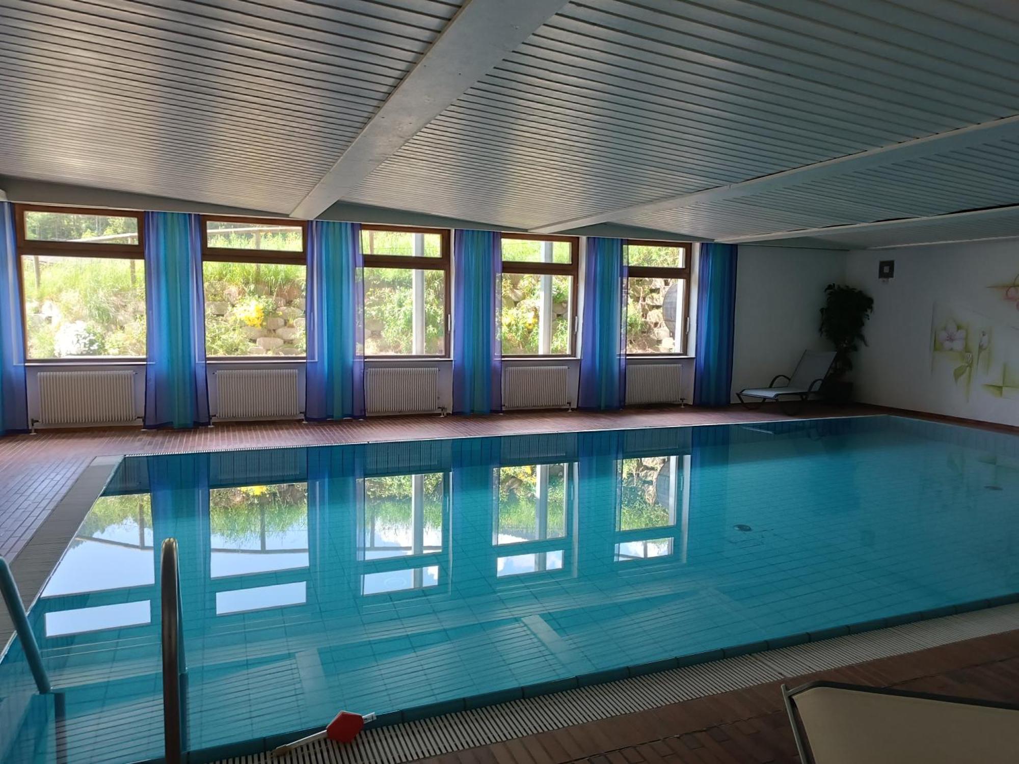 Sporthotel Rasen Rasùn di Sotto Dış mekan fotoğraf