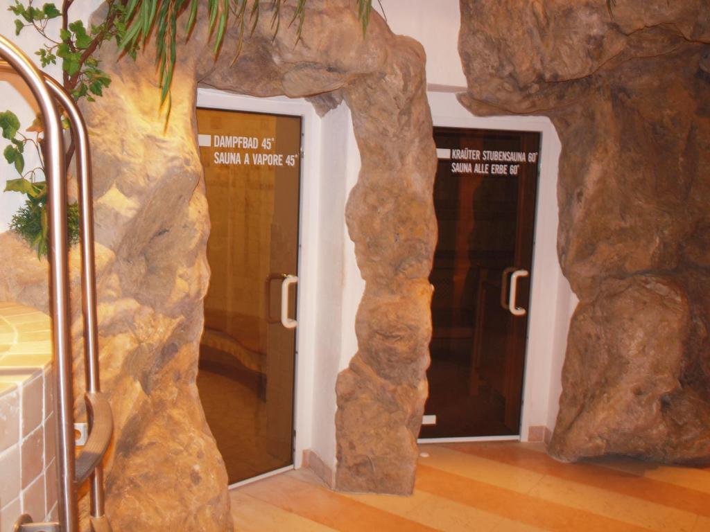 Sporthotel Rasen Rasùn di Sotto Dış mekan fotoğraf